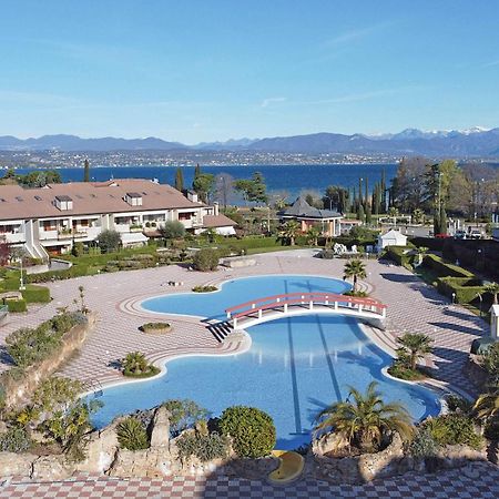 デセンツァーノ・デル・ガルダI Ciliegi 1-09 Con Piscina By Wonderful Italyアパートメント エクステリア 写真