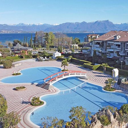 デセンツァーノ・デル・ガルダI Ciliegi 1-09 Con Piscina By Wonderful Italyアパートメント エクステリア 写真